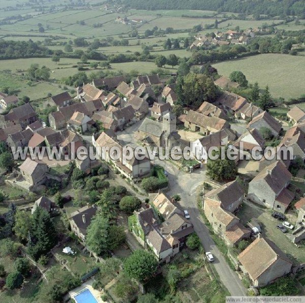 Photo aérienne de Saint-Clément-sur-Guye