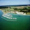 Photos aériennes de "Belle-ï¿½le" - Photo réf. 7433 - La base de loisirs nautiques du lac de Madine est entoure d'une trs belle fort de 250 ha.