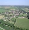 Photos aériennes de "loue" - Photo réf. 12054 - Prs du confluent du Doubs et de la Loue, s'tend le paisible village de Molay.