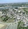 Photos aériennes de Les Ponts-de-Cé (49130) - Autre vue | Maine-et-Loire, Pays de la Loire, France - Photo réf. 17981 - Au premier plan, le quartier Saint-Maurille et la Loire en arrire-plan, avec le pont Dumnacus.