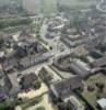 Photos aériennes de "Place" - Photo réf. 21976 - La place du Monument aux Morts, avec la mairie, l'glise du XII.