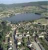 Photos aériennes de Autun (71400) - Autre vue | Saône-et-Loire, Bourgogne, France - Photo réf. 22980 - En arrire plan, le plan d'eau de Vallon : un lac artificiel.