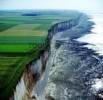 Photos aériennes de "Paysage" - Photo réf. 32229 - La falaise, point de rupture entre un paysage de campagne et la mer.