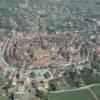 Photos aériennes de "beaux" - Photo réf. 37601 - Un patrimoine exceptionnel tmoigne de l'histoire de cette ville sortie de ses remparts.