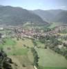 Photos aériennes de "beaux" - Photo réf. 38128 - Metzeral, au pied des sommets et au dbouch de la valle de la Wormsa, est classe parmi les plus beaux sites de france.