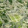 Photos aériennes de "esplanade" - Photo réf. 50942 - L'glise Saint-Etienne est colle  l'Abbaye-aux-Hommes o se trouve l'Htel de Ville. Au premier plan: l'esplanade Louvel.