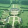 Photos aériennes de "parcs" - Photo réf. 51633 - Le chteau a t construit en briques rouges et grs, vers 1700.