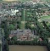 Photos aériennes de "Hopital" - Photo réf. 57289 - L'hpital fond au XIII sicle, reconstruit au XVII en baroque-flamand.