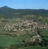 Photos aériennes de "Paysage" - Photo réf. A00398 - Paysage de campagne entre vigne et montagne.