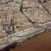 Photos aériennes de "Saint-Michel" - Photo réf. 62789 - L'glise Saint-Michel et la porte des Salinires le long de la Garonne.