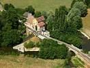 Photos aériennes de "Moulin" - Photo réf. T041168 - Un moulin  eau au bord de la Grosne  Comartin (Sane-et-Loire).