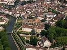 Photos aériennes de "Bourbince" - Photo réf. T042194 - La basilique Notre-Dame, difice roman majeur