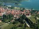 Photos aériennes de Angera (21021) - Autre vue | Varese, Lombardia, Italie - Photo réf. T043622