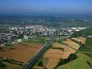 Photos aériennes de "autoroute" - Photo réf. T049064 - L'autoroute du soleil A6 passe  la prriphrie de la ville.