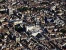 Photos aériennes de "dame" - Photo réf. T049753 - L'glise Notre-Dame est toute proche de la Place de la Libration. Au fond on voit aussi l'glise Saint-Michel