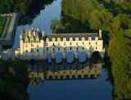 Photos aériennes de "reflet" - Photo réf. T055226 - Le Chteau de Chenonceau fait partie du Val de Loire class au Patrimoine Mondial de l'UNESCO.