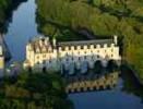 Photos aériennes de "reflet" - Photo réf. T055227 - Le Chteau de Chenonceau fait partie du Val de Loire class au Patrimoine Mondial de l'UNESCO.