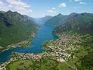 Photos aériennes de "d'idro" - Photo réf. T057667 - Une vue paysagre du lac d'Idro, Italie.