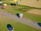 Photos aériennes de "montgolfiere" - Photo réf. U091671 - Dimanche 26-07-2009 : La Mongolfire du film Walt Disney L-haut.