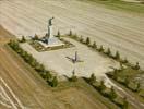 Photos aériennes de "memorial" - Photo réf. U100223 - Une grande statue reprsentant le Gnral Kellermann est rige sur le site de la clbre bataille de Valmy (20 Septembre 1792),  proximit du Moulin.