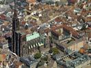 Photos aériennes de "dame" - Photo réf. U100240 - L'imposante cathdrale Notre-Dame de Strasbourg (Bas-Rhin) est le monument principal du classement de la Grande Ile de Strasbourg au Patrimoine Mondial de l'UNESCO.
