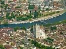 Photos aériennes de "Tour" - Photo réf. U100662 - La Cathdrale Saint-Etienne, dont la deuxime tour est reste inacheve.