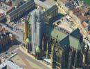 Photos aériennes de "Place" - Photo réf. U102031 - Un gigantesque chafaudage est en place pour la rnovation d'un des clochers de la Cathdrale Saint-Etienne de Metz.