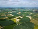 Photos aériennes de "champs" - Photo réf. U113517 - Un Champs d'oliennes dans la campagne d'Essigny-le-Grand en Picardie
