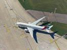Photos aériennes de "avion" - Photo réf. E133255 - Le Boeing 777-21H(ER) immatricul A6-EMI de la compagnie Emirates.