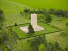 Photos aériennes de "memorial" - Photo réf. E135240 - Ce monument commmore les combats o 70 000 soldats amricains furent engags en Champagne.