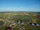 Photos aériennes de "montgolfiere" - Photo réf. E128456 - Lorraine Mondial Air Ballons 2013 : Vol du Mercredi 31 Juillet le soir lors du Record Mondial de Dcollage en Masse. (Greatest Mass Ascent)