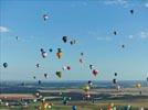 Photos aériennes de "montgolfiere" - Photo réf. E128464 - Lorraine Mondial Air Ballons 2013 : Vol du Mercredi 31 Juillet le soir lors du Record Mondial de Dcollage en Masse. (Greatest Mass Ascent)