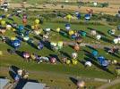 Photos aériennes de "montgolfiere" - Photo réf. E128468 - Lorraine Mondial Air Ballons 2013 : Vol du Mercredi 31 Juillet le soir lors du Record Mondial de Dcollage en Masse. (Greatest Mass Ascent)