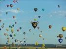 Photos aériennes de "montgolfiere" - Photo réf. E128500 - Lorraine Mondial Air Ballons 2013 : Vol du Mercredi 31 Juillet le soir lors du Record Mondial de Dcollage en Masse. (Greatest Mass Ascent)