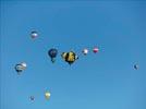 Photos aériennes de "montgolfiere" - Photo réf. E128502 - Lorraine Mondial Air Ballons 2013 : Vol du Mercredi 31 Juillet le soir lors du Record Mondial de Dcollage en Masse. (Greatest Mass Ascent)