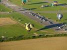 Photos aériennes de "montgolfiere" - Photo réf. E128521 - Lorraine Mondial Air Ballons 2013 : Vol du Mercredi 31 Juillet le soir lors du Record Mondial de Dcollage en Masse. (Greatest Mass Ascent)