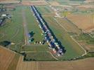 Photos aériennes de "montgolfiere" - Photo réf. E128557 - Lorraine Mondial Air Ballons 2013 : Vol du Jeudi 1 Aot le matin lors du Record Mondial de Dcollage en Ligne. (The Great Line, In-line Mass Ascent)