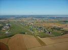 Photos aériennes de "montgolfiere" - Photo réf. E128575 - Lorraine Mondial Air Ballons 2013 : Vol du Jeudi 1 Aot le matin lors du Record Mondial de Dcollage en Ligne. (The Great Line, In-line Mass Ascent)