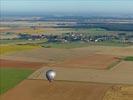 Photos aériennes de "montgolfiere" - Photo réf. E128628 - Lorraine Mondial Air Ballons 2013 : Vol du Jeudi 1 Aot le matin lors du Record Mondial de Dcollage en Ligne. (The Great Line, In-line Mass Ascent)