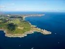 Photos aériennes de "pointe" - Photo réf. E144756 - Le Fort de la Latte sur la pointe du mme nom et en arrire-plan le Cap Frhel