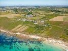 Photos aériennes de Plouhinec (29780) - Autre vue | Finistère, Bretagne, France - Photo réf. E145415 - Les eaux turquoises de la Bretagne rappellent les eaux d'Outre-Mer.