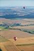 Photos aériennes de "montgolfiere" - Photo réf. C157935 - Lorraine Mondial Air Ballons 2015 : Vol du Dimanche 26 Juillet le matin lors du Record Mondial de Dcollage en Ligne. (The Great Line, In-line Mass Ascent)