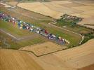 Photos aériennes de "montgolfiere" - Photo réf. E157751 - Lorraine Mondial Air Ballons 2015 : Vol du Dimanche 26 Juillet le matin lors du Record Mondial de Dcollage en Ligne. (The Great Line, In-line Mass Ascent)