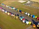 Photos aériennes de "montgolfiere" - Photo réf. E157756 - Lorraine Mondial Air Ballons 2015 : Vol du Dimanche 26 Juillet le matin lors du Record Mondial de Dcollage en Ligne. (The Great Line, In-line Mass Ascent)