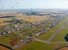 Photos aériennes de "montgolfiere" - Photo réf. E157781 - Lorraine Mondial Air Ballons 2015 : Vol du Dimanche 26 Juillet le matin lors du Record Mondial de Dcollage en Ligne. (The Great Line, In-line Mass Ascent)