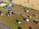 Photos aériennes de "montgolfiere" - Photo réf. E157792 - Lorraine Mondial Air Ballons 2015 : Vol du Dimanche 26 Juillet le matin lors du Record Mondial de Dcollage en Ligne. (The Great Line, In-line Mass Ascent)