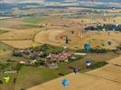 Photos aériennes de "montgolfiere" - Photo réf. E157805 - Lorraine Mondial Air Ballons 2015 : Vol du Dimanche 26 Juillet le matin lors du Record Mondial de Dcollage en Ligne. (The Great Line, In-line Mass Ascent)
