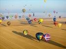 Photos aériennes de "montgolfiere" - Photo réf. E157987 - Lorraine Mondial Air Ballons 2015 : Vol du Vendredi 31 Juillet le matin.