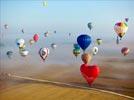 Photos aériennes de "montgolfiere" - Photo réf. E158004 - Lorraine Mondial Air Ballons 2015 : Vol du Vendredi 31 Juillet le matin.