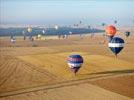 Photos aériennes de "montgolfiere" - Photo réf. E158046 - Lorraine Mondial Air Ballons 2015 : Vol du Vendredi 31 Juillet le matin.